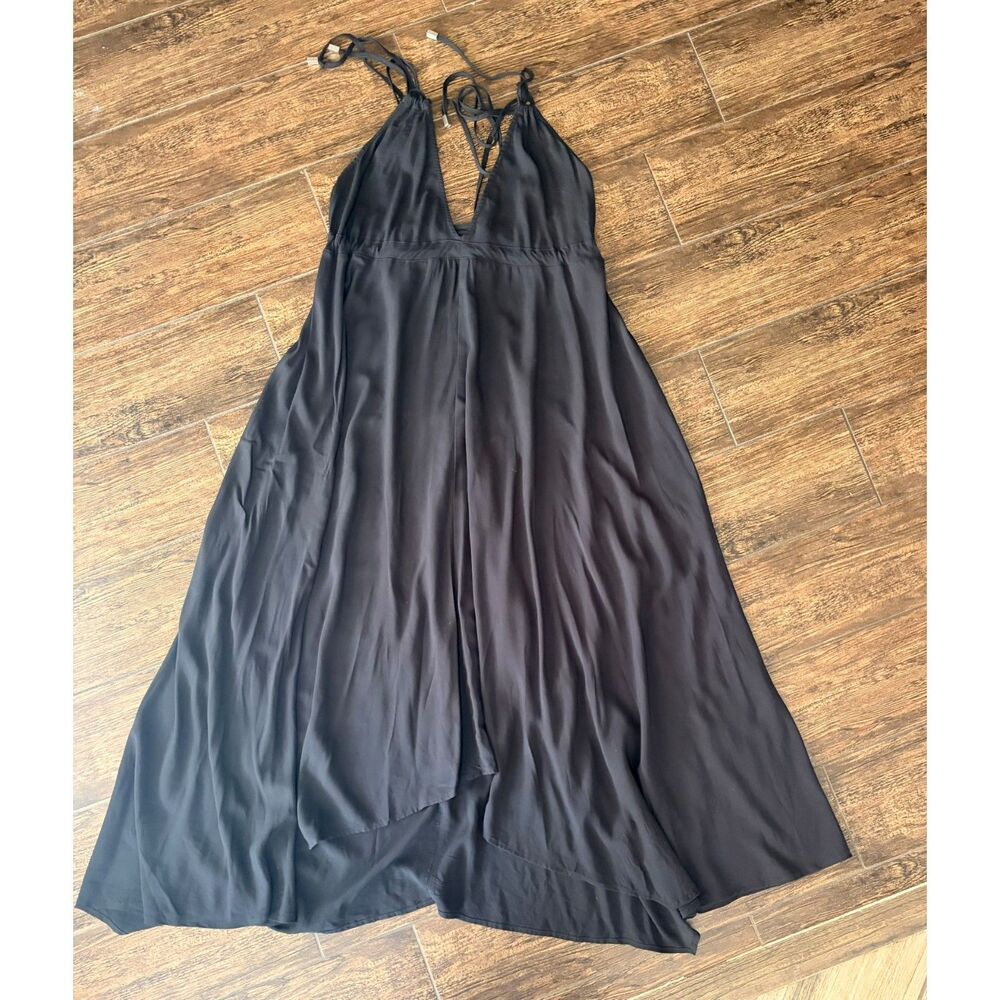 LoveStitch Black Deep V Tie-Strap Maxi Dress - M